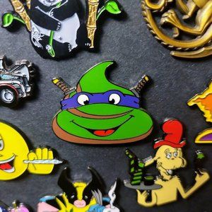 Turd Bucket Pin. Limited Edition 100 (Heady Comic Con Funny Dab Emoji Hat Pin)